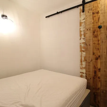Joli T2 Foret, Oriente Sud, Linge & Menage Compris *